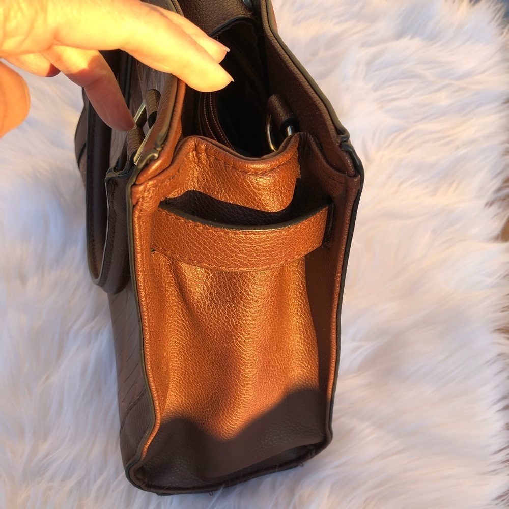 Merona Handbag - Picture 4 of 8